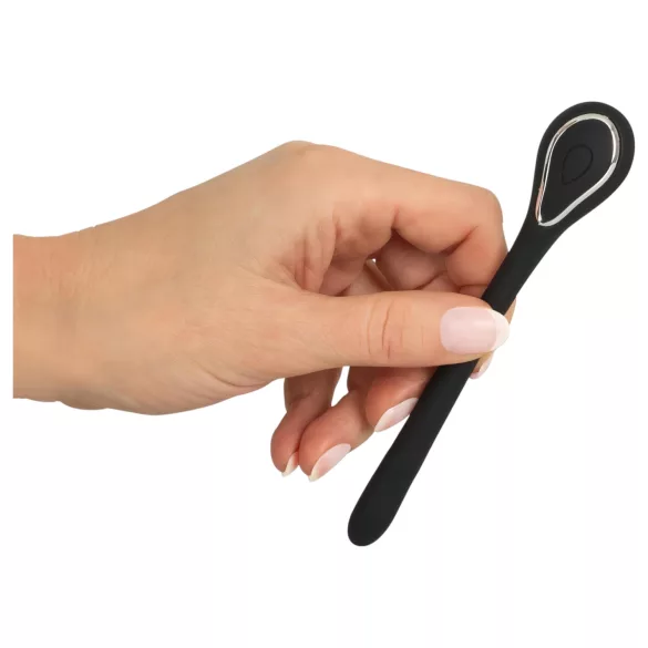 Penisplugg-dilator - uppladdningsbar, vibrerande dilator (1 cm, svart)