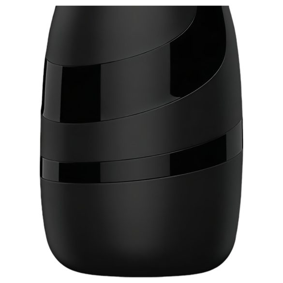 Satisfyer Men Classic - manuell masturbator med sugfunktion - svart