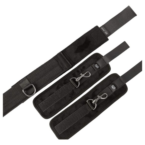 Sei Mio - sprederstav med handbojor - svart