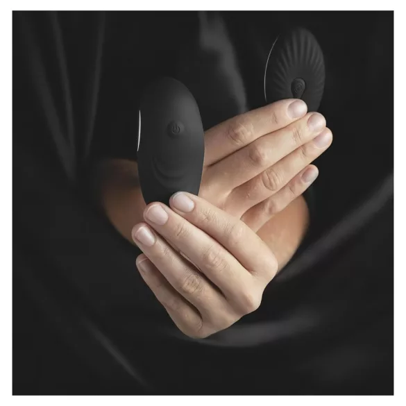 Sway No.3 - trådlösa vibrerande svarta trosor med radiofjärrkontroll (S-L)