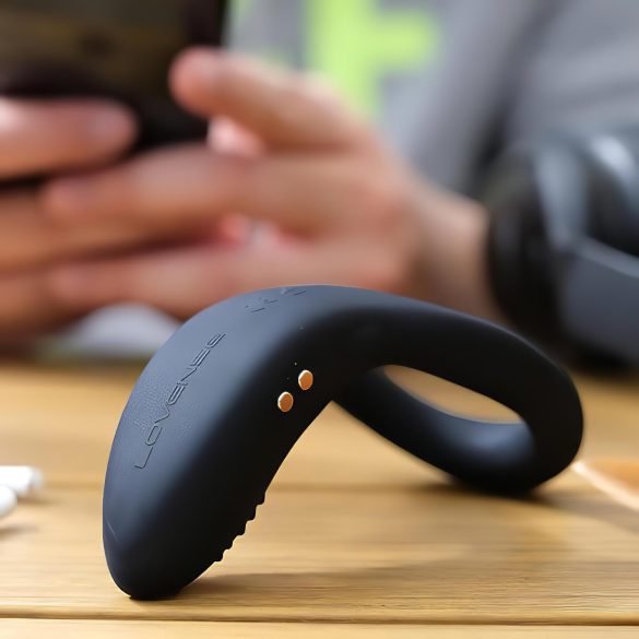 Lovense Diamo - penisring med vibration - svart